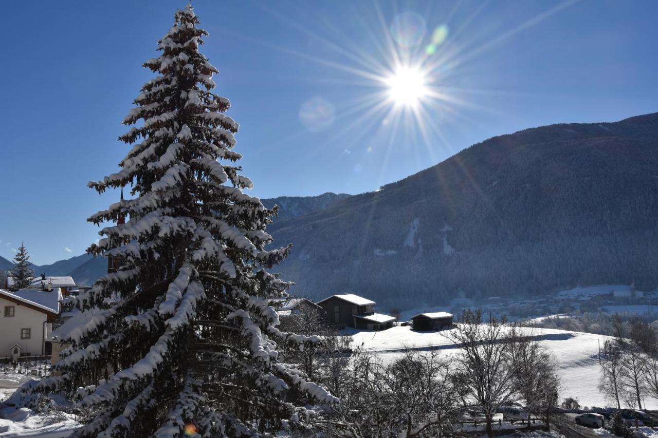 Zingerlehof Trens Villa Campo di Trens Bagian luar foto